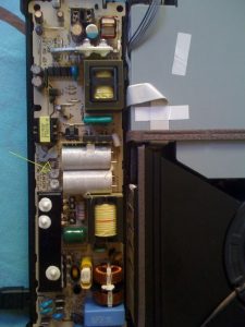 Ps3-slim-fonctionne-30-min-et-tombe-en-panne-potar